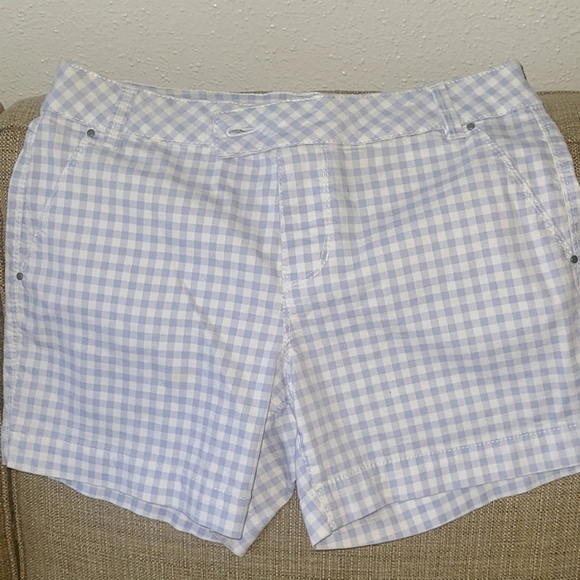 Shorts - Picture 1 of 3